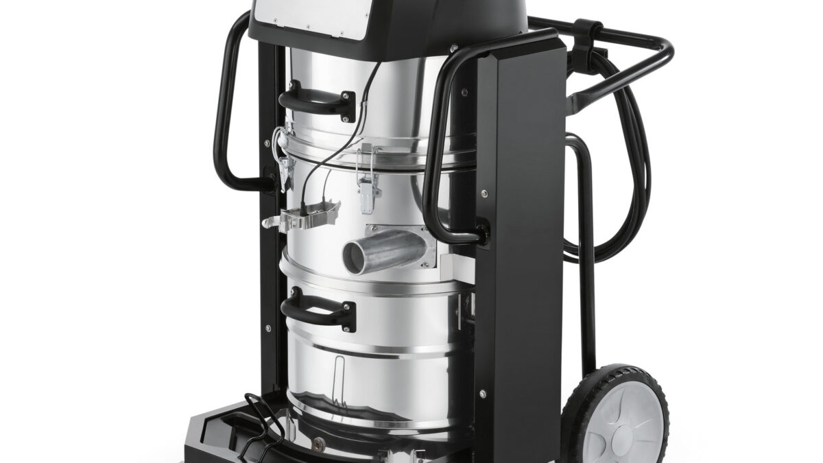 Industrial Vacuum Cleaner Market